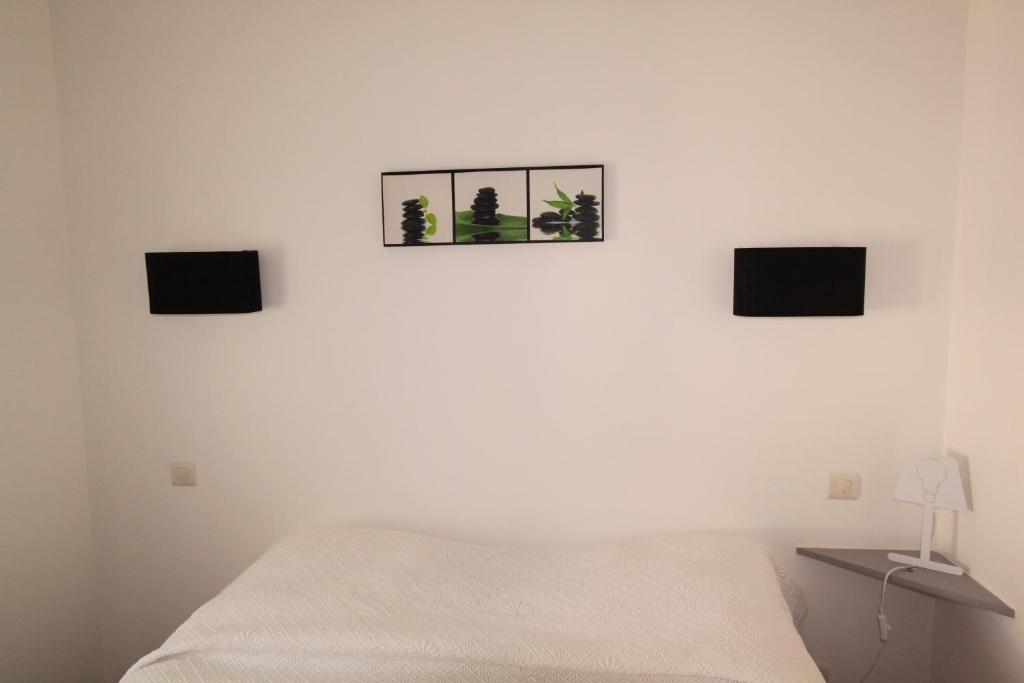 Hotel Le 5 Martigues Pokoj fotografie